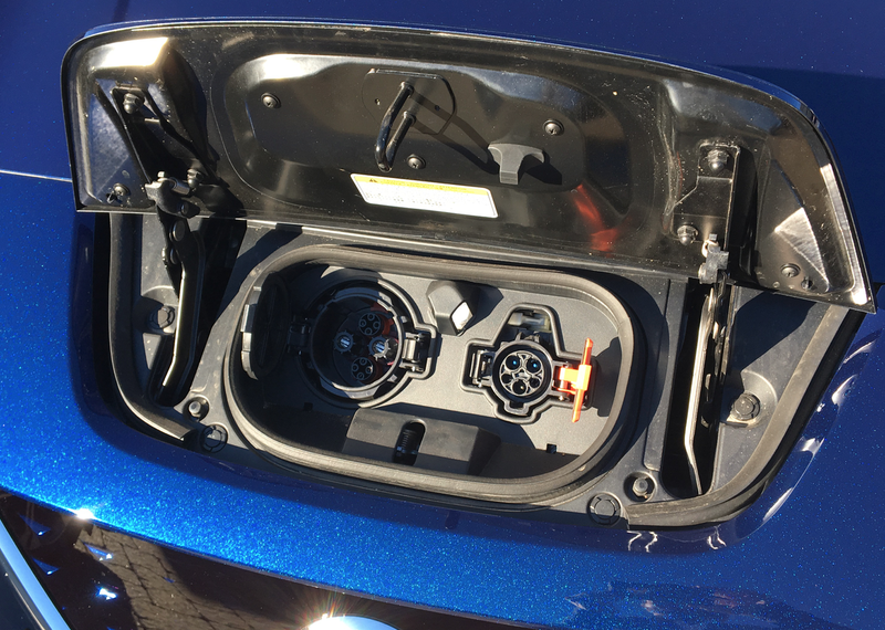 Illustration for article titled The 2018 Nissan Leaf Is An Electric Car For Calm, Rational Adults